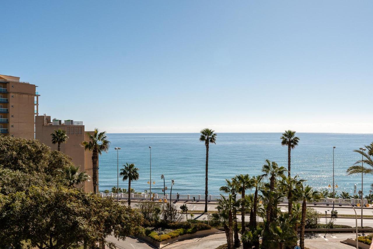 דירות Benalmadena Beachfront Retreat Big Balcony And City Sea Views מראה חיצוני תמונה